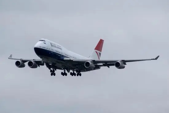 再见空中女王！英航747完成告别飞行—美国退役飞机协会